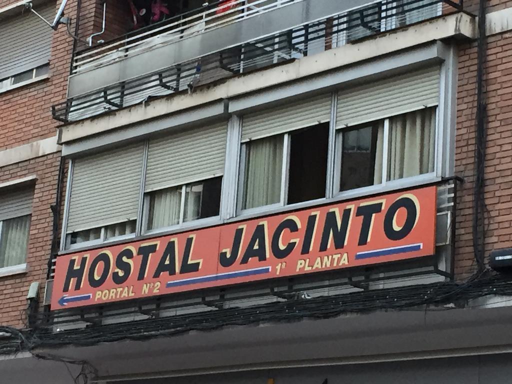 Hostal Jacinto Alcalá de Henares Eksteriør bilde