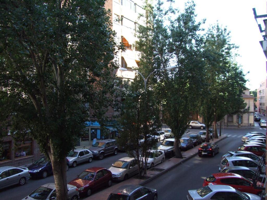 Hostal Jacinto Alcalá de Henares Eksteriør bilde