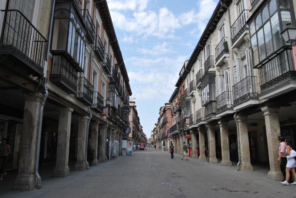 Hostal Jacinto Alcalá de Henares Eksteriør bilde