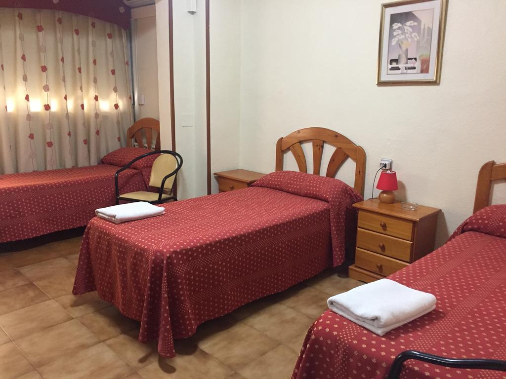 Hostal Jacinto Alcalá de Henares Eksteriør bilde