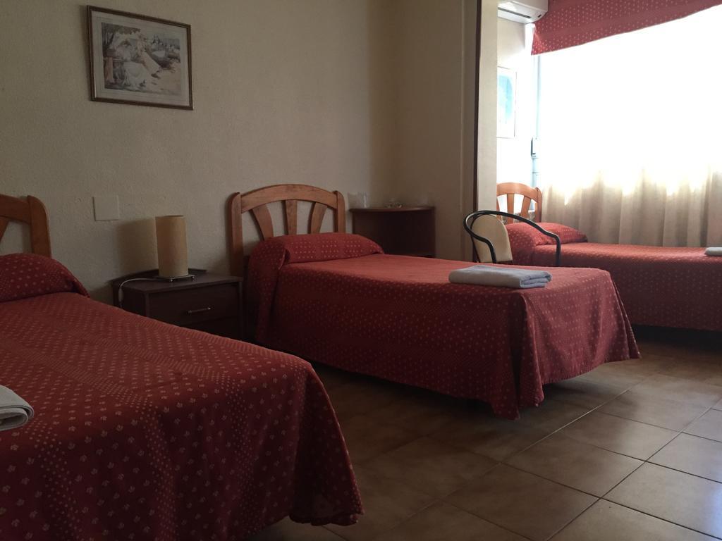Hostal Jacinto Alcalá de Henares Eksteriør bilde