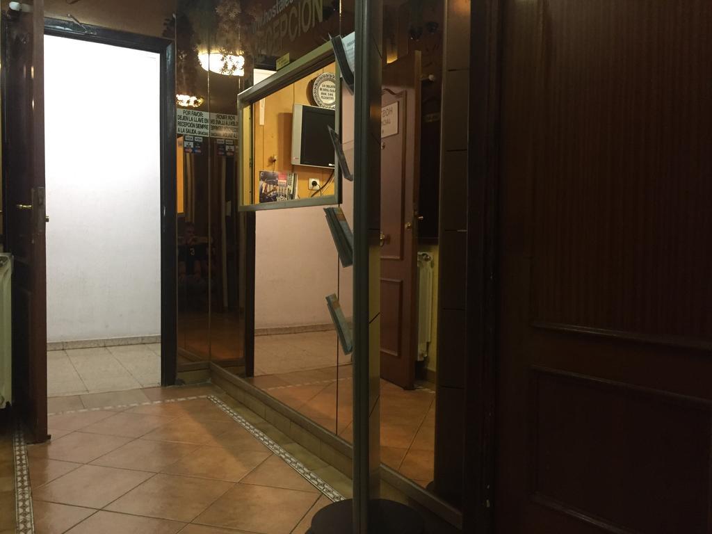 Hostal Jacinto Alcalá de Henares Eksteriør bilde